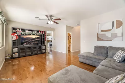 39517 N Noble Hawk Court, Phoenix, AZ 85086 - Photo 37