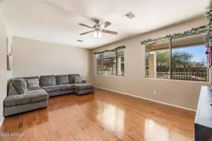 39517 N Noble Hawk Ct, Phoenix, AZ 85086 - Photo 31