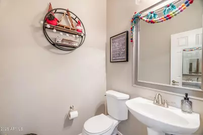 39517 N Noble Hawk Court, Phoenix, AZ 85086 - Photo 23