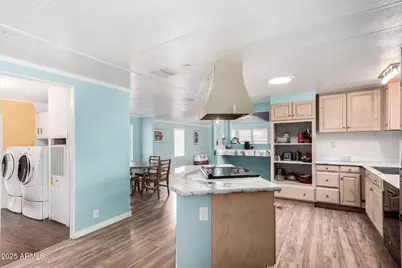 378 W Foothill Street, Apache Junction, AZ 85120 - Photo 13