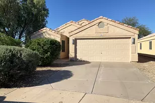 1896 S Pinto Dr, Apache Junction, AZ 85120 - Photo 1