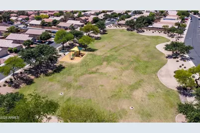 13833 N 149th Lane, Surprise, AZ 85379 - Photo 37