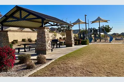 8619 N 169th Drive, Waddell, AZ 85355 - Photo 7