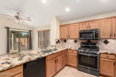 44213 W Cypress Lane, Maricopa, AZ 85138 - Photo 5