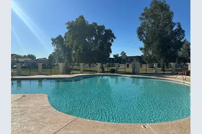 8053 N 32nd Drive, Phoenix, AZ 85051 - Photo 1