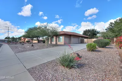 308 E Cactus Wren Court, Casa Grande, AZ 85122 - Photo 3