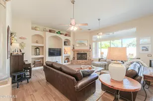 308 E Cactus Wren Ct, Casa Grande, AZ 85122 - Photo 13