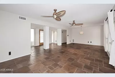 8528 E Via De Viva Street, Scottsdale, AZ 85258 - Photo 7