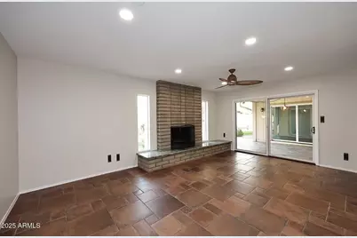 8528 E Via De Viva Street, Scottsdale, AZ 85258 - Photo 15