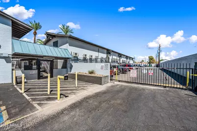 3025 N 32nd Street #8, Phoenix, AZ 85018 - Photo 15