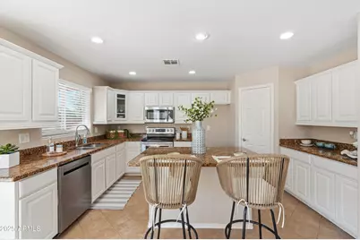 1810 N McDonald Street, Casa Grande, AZ 85122 - Photo 9