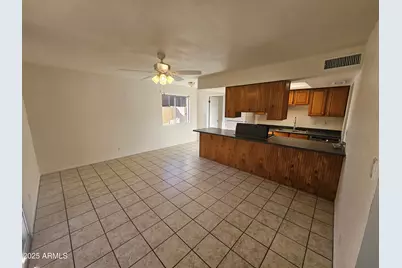 513 N Apache Drive, Chandler, AZ 85224 - Photo 5