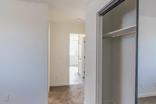 1135 E Chipman Rd, Phoenix, AZ 85040 - Photo 7