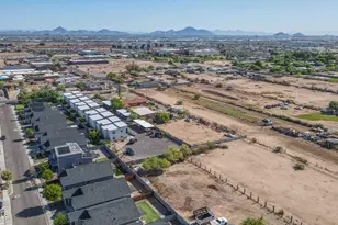 1135 E Chipman Rd, Phoenix, AZ 85040 - Photo 23