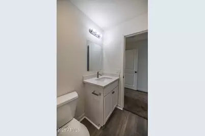 1135 E Chipman Road, Phoenix, AZ 85040 - Photo 9