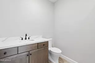 2121 W Sonoran Desert Dr, Phoenix, AZ 85085 - Photo 21