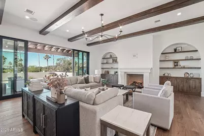 5830 N Echo Canyon Lane, Phoenix, AZ 85018 - Photo 11