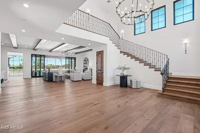 5830 N Echo Canyon Lane, Phoenix, AZ 85018 - Photo 9