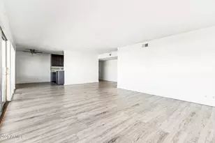 6767 N 7th St, Phoenix, AZ 85014 - Photo 5