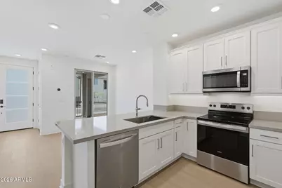 2121 W Sonoran Desert Drive #125, Phoenix, AZ 85085 - Photo 3