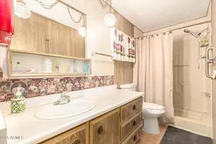 16026 N 67th Dr, Peoria, AZ 85382 - Photo 5