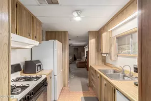 16026 N 67th Dr, Peoria, AZ 85382 - Photo 27