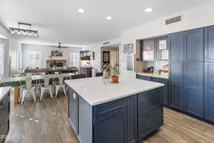 5441 E Kelton Ln, Scottsdale, AZ 85254 - Photo 13