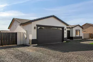 11405 W Madero Dr, Arizona City, AZ 85123 - Photo 7