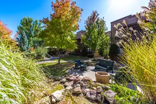 2353 Quarter Horse Trl, Overgaard, AZ 85933 - Photo 101