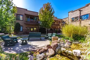 2353 Quarter Horse Trl, Overgaard, AZ 85933 - Photo 1