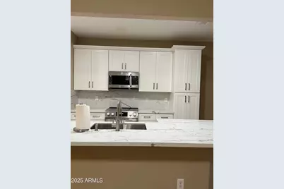 10910 W Laurelwood Lane, Avondale, AZ 85392 - Photo 9