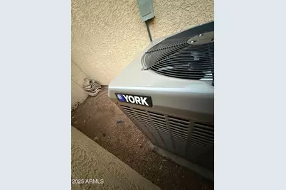 10910 W Laurelwood Lane, Avondale, AZ 85392 - Photo 23