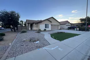 1961 E Shannon St, Gilbert, AZ 85295 - Photo 1