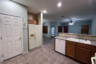 1961 E Shannon St, Gilbert, AZ 85295 - Photo 7