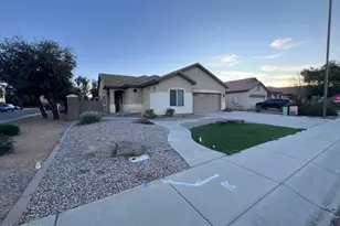 1961 E Shannon St, Gilbert, AZ 85295 - Photo 1