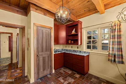 2750 W Forest Hills Drive, Flagstaff, AZ 86001 - Photo 41