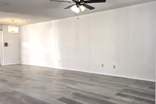 4711 W Northern Ave, Glendale, AZ 85301 - Photo 5