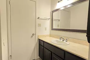 4711 W Northern Ave, Glendale, AZ 85301 - Photo 19