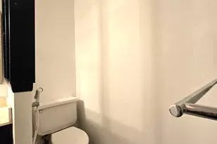 4711 W Northern Ave, Glendale, AZ 85301 - Photo 21