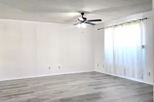 4711 W Northern Ave, Glendale, AZ 85301 - Photo 7