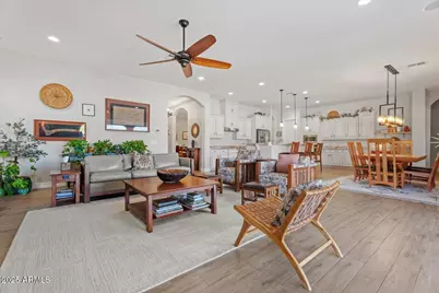 8510 N 194th Drive, Waddell, AZ 85355 - Photo 11