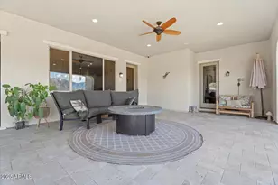 8510 N 194th Dr, Waddell, AZ 85355 - Photo 33