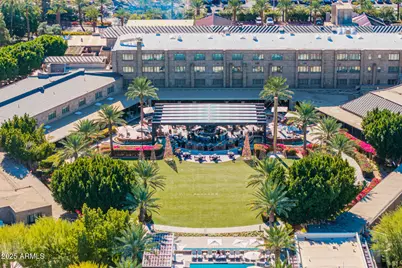 2 Biltmore Estate #207, Phoenix, AZ 85016 - Photo 113