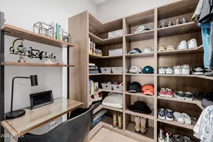 2 Biltmore Estate, Phoenix, AZ 85016 - Photo 49