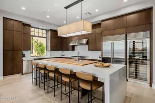 2 Biltmore Estate, Phoenix, AZ 85016 - Photo 1