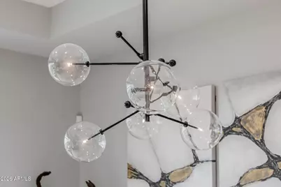 2 Biltmore Estate #207, Phoenix, AZ 85016 - Photo 13