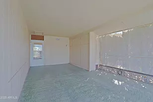 19831 N Signal Butte Cir, Sun City, AZ 85373 - Photo 9