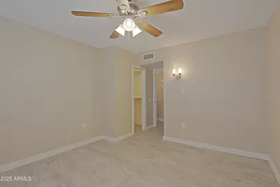 19831 N Signal Butte Circle, Sun City, AZ 85373 - Photo 5