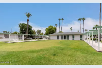 1251 E Maryland Avenue #A, Phoenix, AZ 85014 - Photo 1