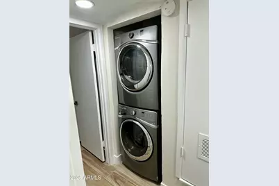 1251 E Maryland Avenue #A, Phoenix, AZ 85014 - Photo 15